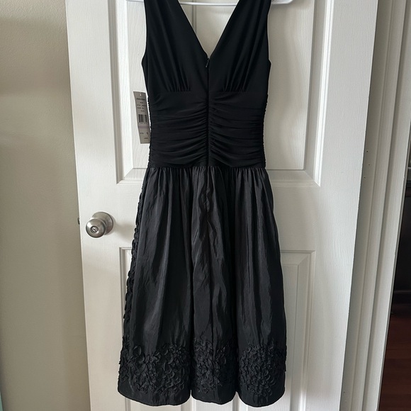 Jessica Howard Dresses & Skirts - Jessica Howard Black Cocktail style dress